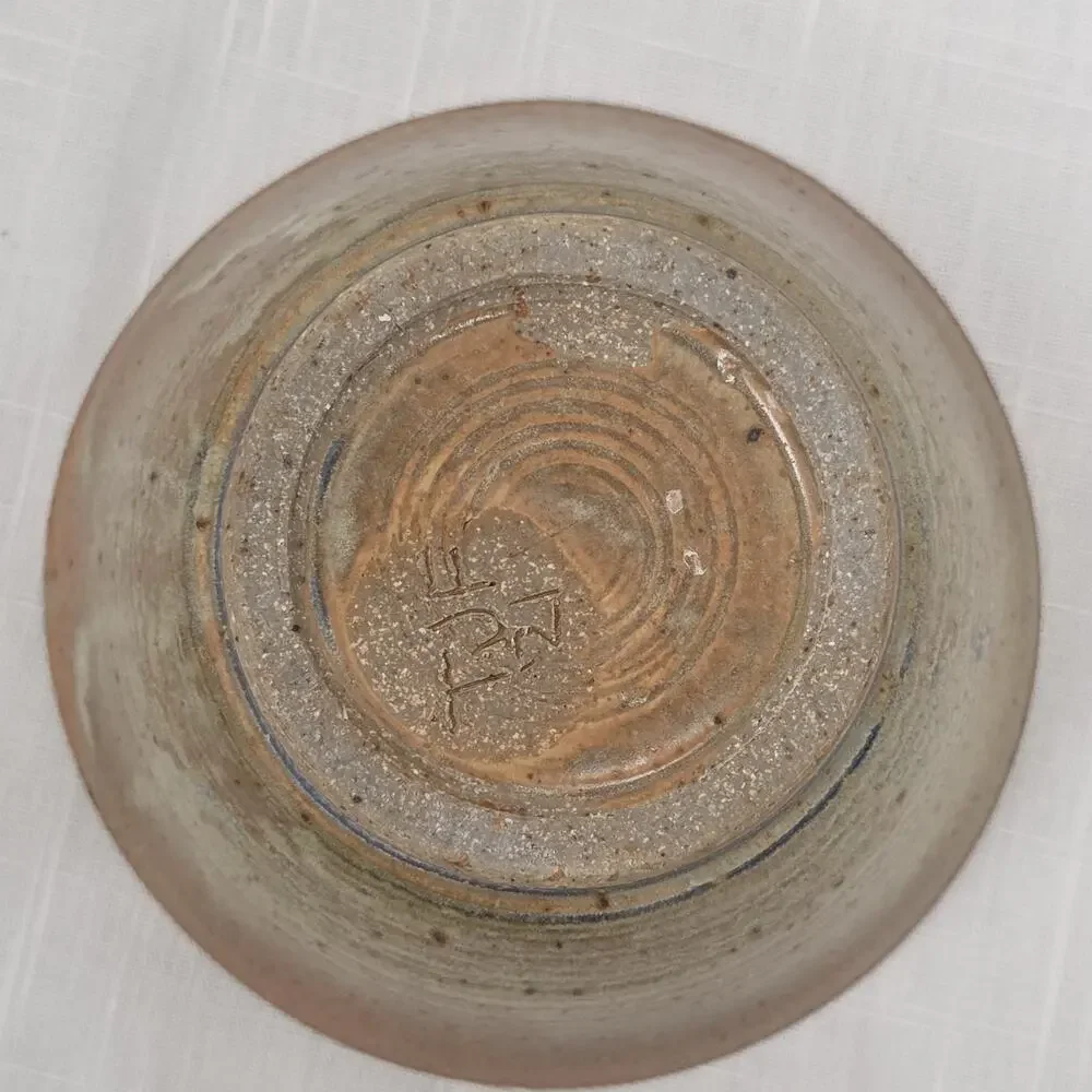 Signed Studio Art Pottery Stoneware Bowl Blue Brown Speckled Glaze 5.5